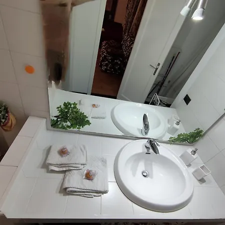 Le Grazie Maisons Lägenhet Genua