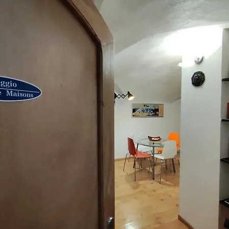 Le Grazie Maisons Lägenhet *